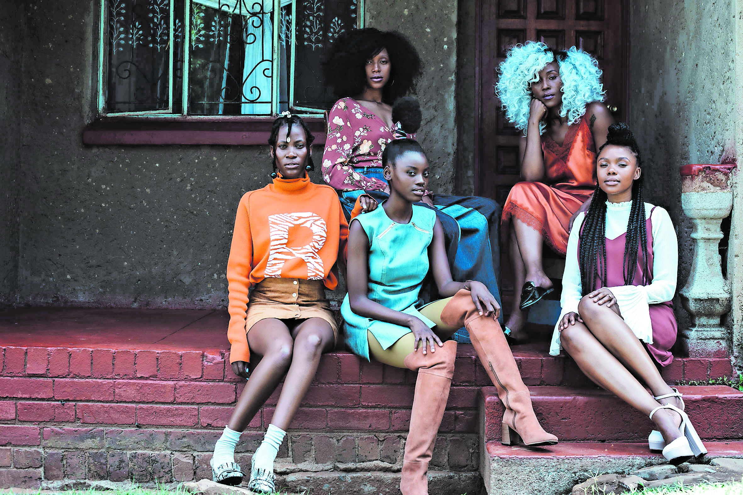 Kgomotso Neto Tleane: Capturing the beauty of and in us – The Mail ...